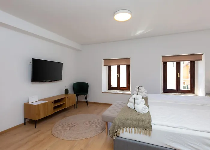Casa Novak City Center